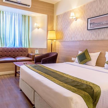 Treebo Premium Grand Emerald Pimpri-Chinchwad المظهر الخارجي الصورة