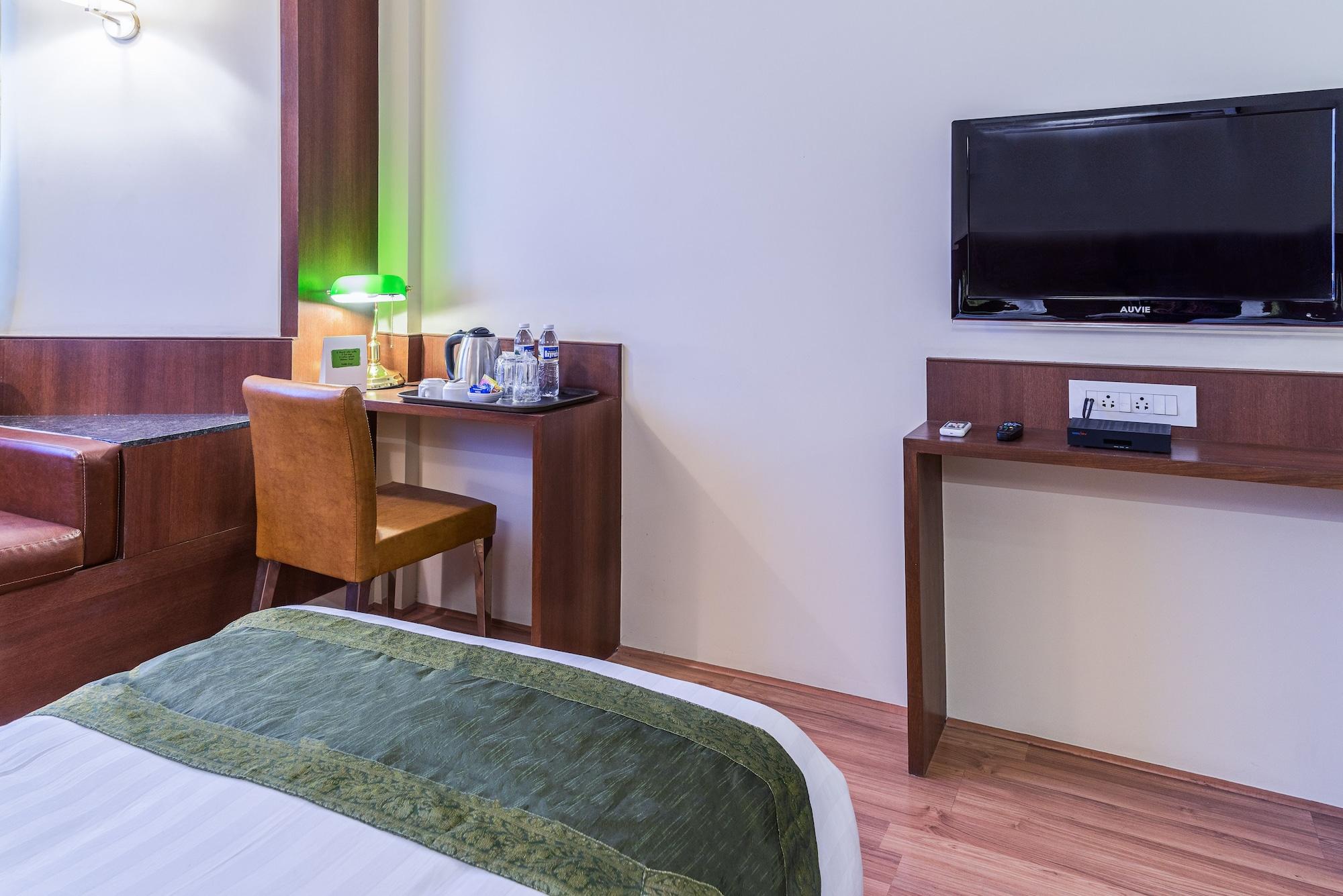 Treebo Premium Grand Emerald Pimpri-Chinchwad المظهر الخارجي الصورة
