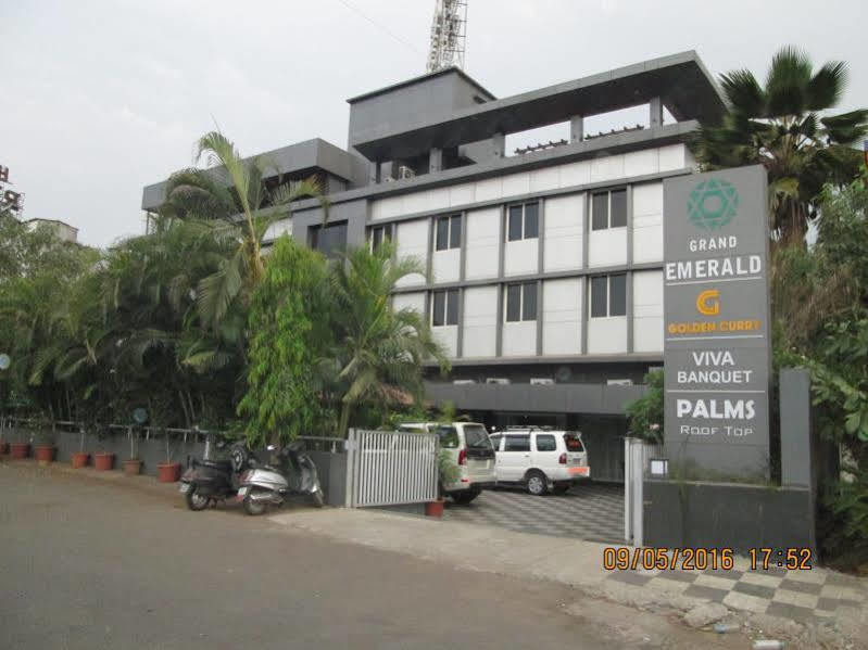 Treebo Premium Grand Emerald Pimpri-Chinchwad المظهر الخارجي الصورة