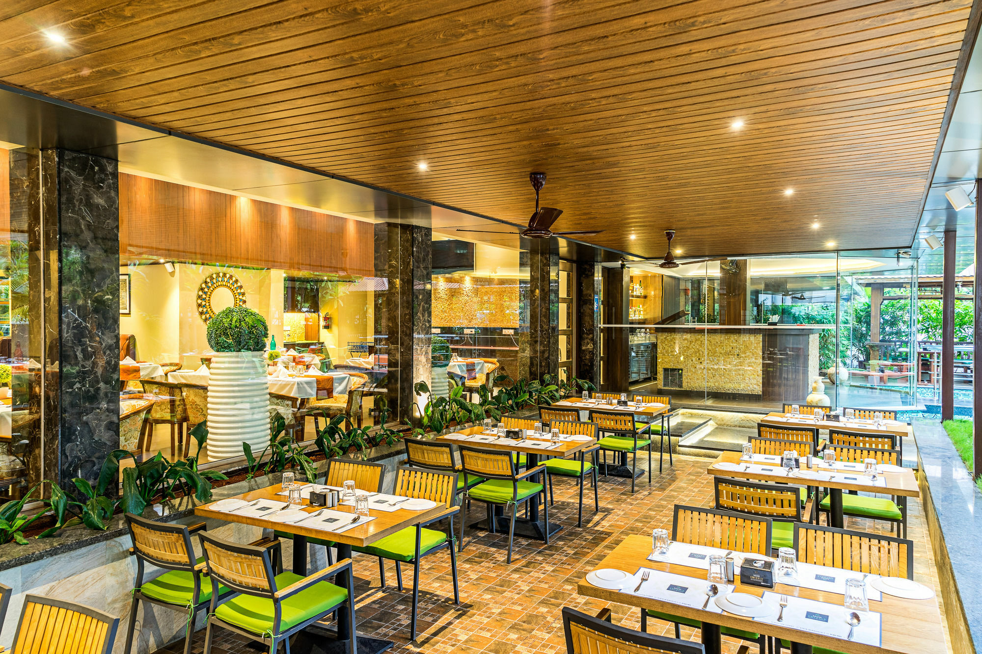 Treebo Premium Grand Emerald Pimpri-Chinchwad المظهر الخارجي الصورة