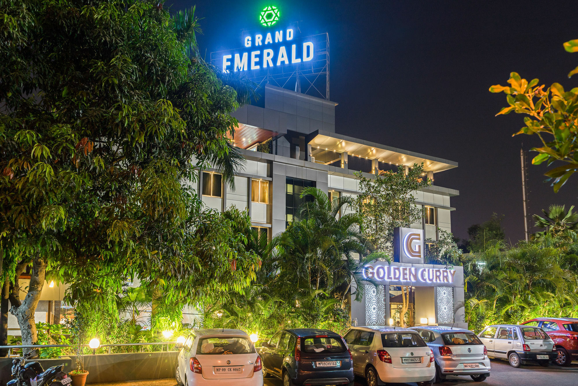 Treebo Premium Grand Emerald Pimpri-Chinchwad المظهر الخارجي الصورة